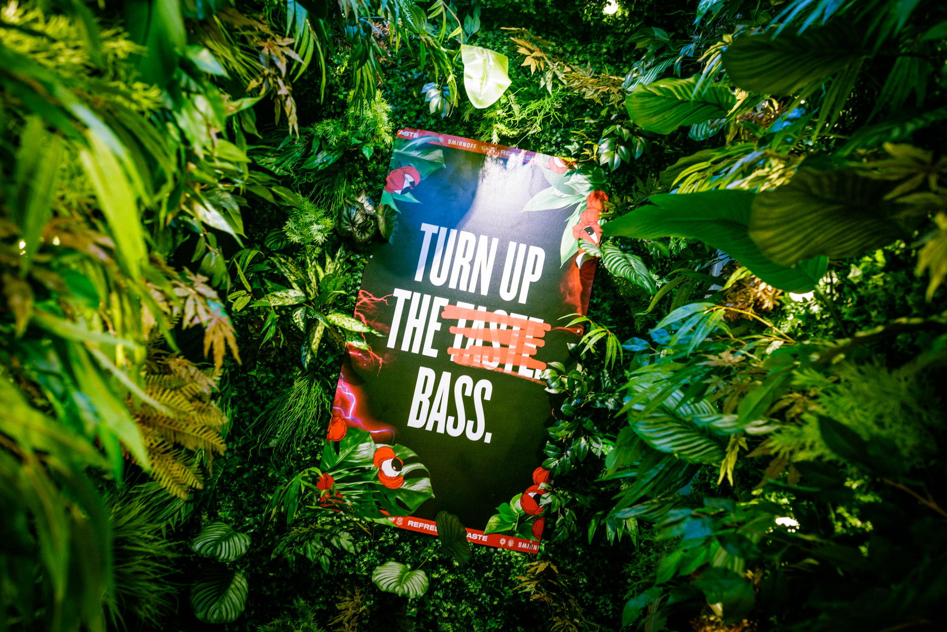 Smirnoff Ice × Break the Ice, foto 5