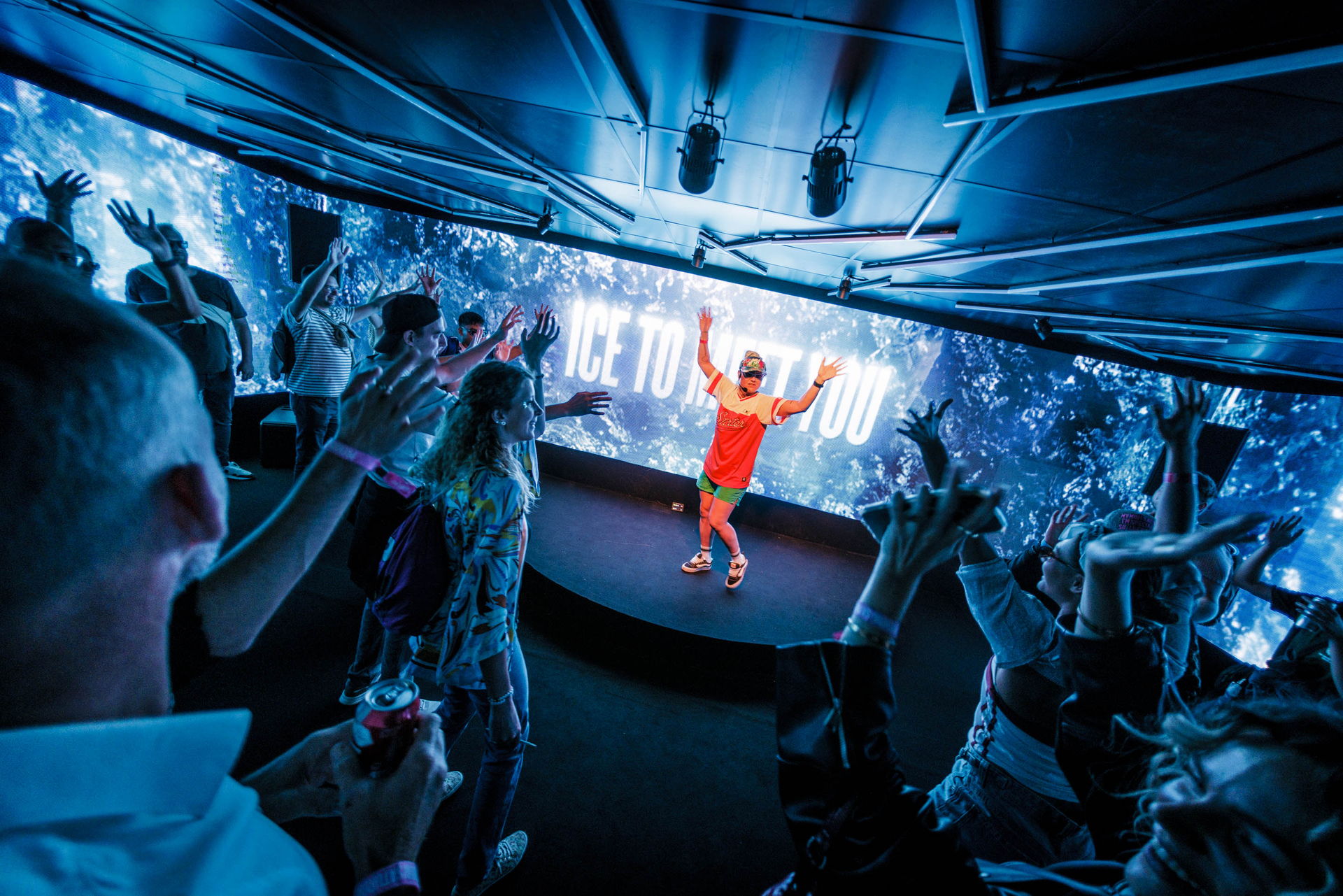 Smirnoff Ice × Break the Ice, foto 6